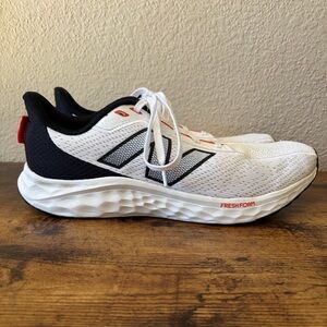 New Balance Men 12 Fresh Foam Arishi V4 Running Shoes White Black Red Fresh Foam